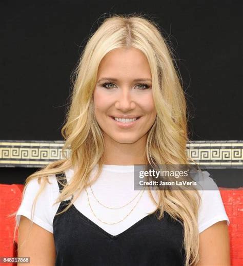 953 Kristine Leahy Stock Photos & High